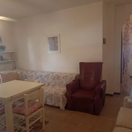 Familiare Spazioso E Completo Vicino Al Mare
