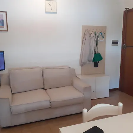 Familiare Spazioso E Completo Vicino Al Mare
