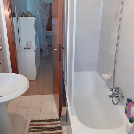 Familiare Spazioso E Completo Vicino Al Mare